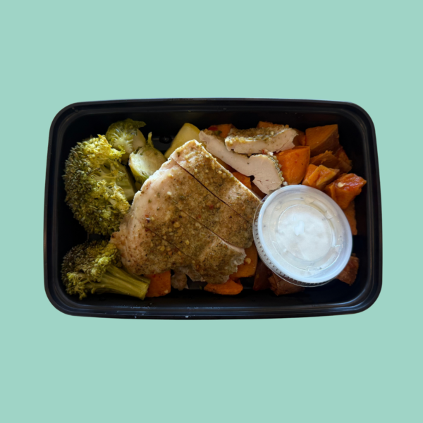 Meal #01-Chili Lime sweet potato chicken bowl with mixed veggies(GF,DF)*Cilantro Crema on the side(GF)