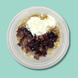 Snack -berry cobbler overnight oats